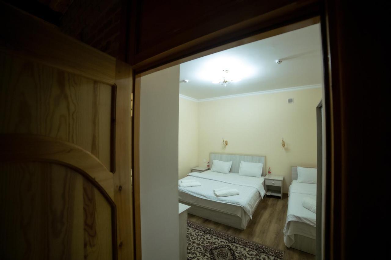 Sultanat Hotel Samarkand Exterior photo